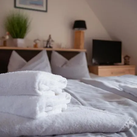 아파트 Haus Elfriede, Oststrand 7 노르데메이